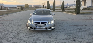 Mercedes Eclass  - imagine 8