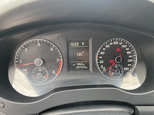 Volkswagen Jetta 2011 | 1.6 TDI DSG | 204.400 km Reali | Cutie automată  - imagine 7