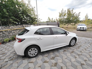 Toyota corolla 1.8 hybrid benzina automata - imagine 3