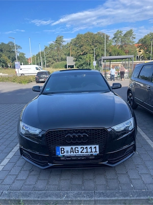 Vând Audi A5 din 2014 Quattro Sportbak 224 cai  - imagine 2