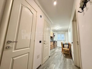Apartament cu 3 camere, 2 bai  - zona Tractorul - imagine 16