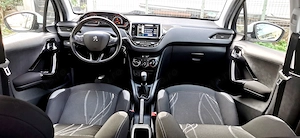 Peugeot 208-An 2014-Diesel 1.6  - imagine 2