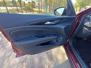 Vand Opel Insignia Sports TOURER 2.0 CDTI 170 CP AUTOMATA - imagine 6