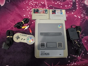 Consolă Super Nintendo SNES PAL Original 100% + 2 Jocuri donkey kong country si mario all stars