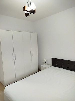 Închiriez apartament 2 camere