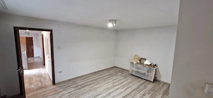 Casa 4 camere zona Petrom sos Alexandriei - imagine 2