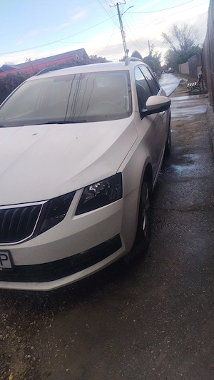 Skoda Octavia 2018 - imagine 4