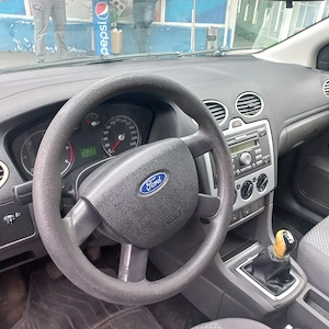 Vand Ford Focus - imagine 2