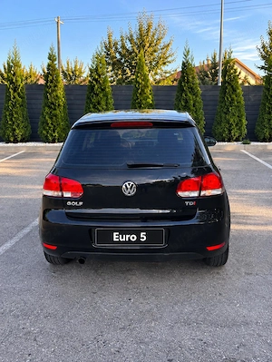 Volkswagen Golf 6 1.6 diesel bluemotion fab 2012 - imagine 4