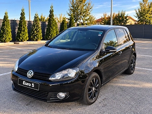 Volkswagen Golf 6 1.6 diesel bluemotion fab 2012 - imagine 5
