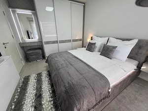 Inchiriez  apartament 2 camere - imagine 5