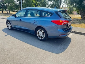 Ford Focus kombi 2021 automat 1.5 turbo diesel  - imagine 2