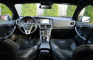 Volvo V40 D2 R-Design 2.0 Diesel 2015, 120CP - imagine 9