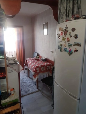 Apartament 2camere decomandat parcare+beci mare - imagine 5