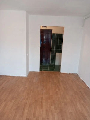 Garsonieră de vânzare în municipiul Brașov