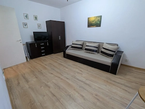 Proprietar închiriez garsonieră  - imagine 2
