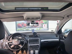 Skoda Octavia 1,6 TDI 2012 - imagine 4