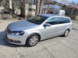 Vând VW Passat B7 2017 cutie automată  - imagine 4