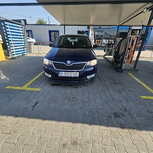 Skoda Rapid 1.6 TDI 90 CAI - 2014 - imagine 5