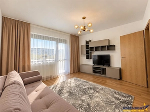 Garsoniera cu gradina privata si loc de parcare, zona Coresi - imagine 3