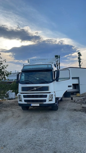VOLVO FM9 2004 BDF   camion omologat apicol - imagine 4