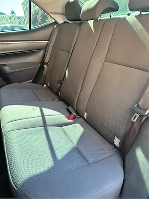 Toyota Corolla 1.3 Benzina 2017 134.000km - imagine 8