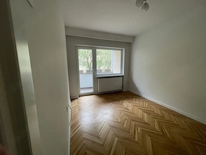 Apartament decomandat 4 camere cu pivnita si garaj - imagine 8