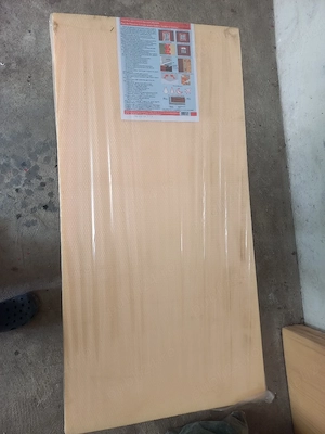 Polistiren Extrudat 10 mm grosime 1 bax.Nou.Pret 130 lei baxul