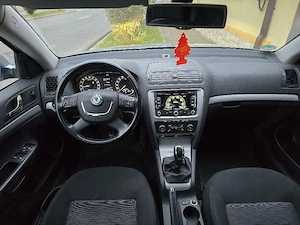 Vând Skoda Octavia 2.0 