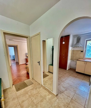Vand apartament 3 camere Astra