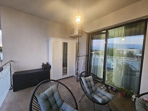 Apartament lux, 2 camere, etajul 1, terasă 12 mp, 2 locuri de parcare, Dumbrăvița, zona Fervenția - imagine 11