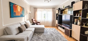 Apartament central, 3 camere decomandate - imagine 2