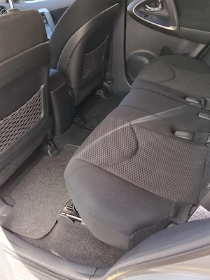 Mașina Toyota RAV4 2009 - imagine 9
