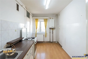 Apartament 2 camere in bloc din caramida, decomandat, zona Lenin, Sfantu Gheorghe, Covasna - imagine 2