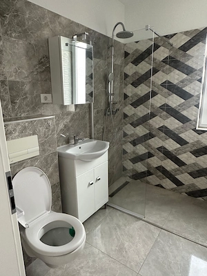 PROPRIETAR! Vand apartament 2 camere zona Braytim - imagine 4