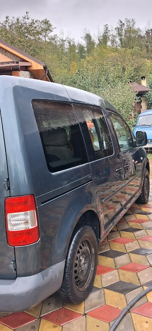 mașină Wolkswagen Caddy - imagine 2