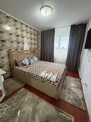 Apartament cu 3 camere - imagine 2