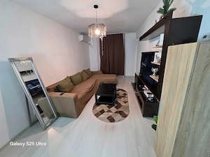 Apartament 3 camere de vanzare - imagine 2