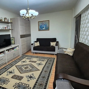 Proprietar vand apartament decomandat 3 camere MOBILAT, langa Parcul Central, Bd Republicii - imagine 6