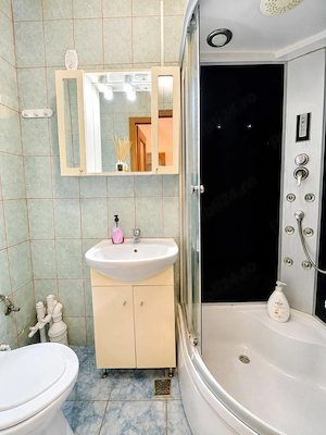 Regim Hotelier Zona Uta,Clima,Loc de Parcare,Modern - imagine 5