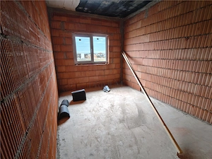 DUPLEX LANGA ASFALT - 3 BAI - CURENT TRIFAZAT - imagine 9