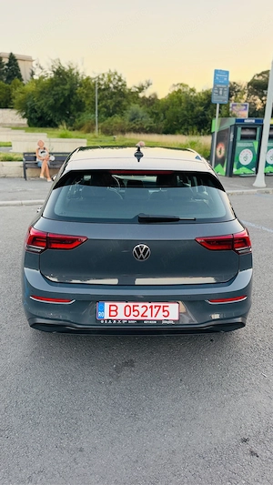 Volkswagen Golf 8 | 2.0 TDI | Cutie Automată | 2024 | Stare foarte bună! - imagine 4