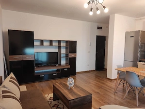 Închiriez apartament două camere în Giroc 