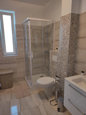 Închiriez apartament două camere în Giroc  - imagine 3