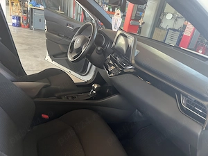 Toyota CHR 1.8 full hibrid - imagine 2
