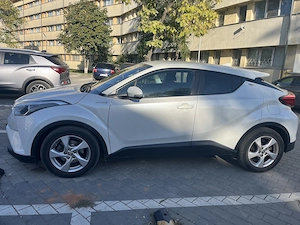 Toyota CHR 1.8 full hibrid - imagine 4