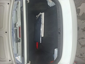   Hyundai Accent 2009 1.4  Benzină  125.000 km  Stare foarte bună.  - imagine 9