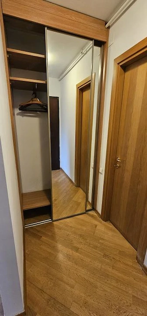 Doi Cocosi - Straulesti - 3 camere cu parcare si boxa incluse - imagine 9
