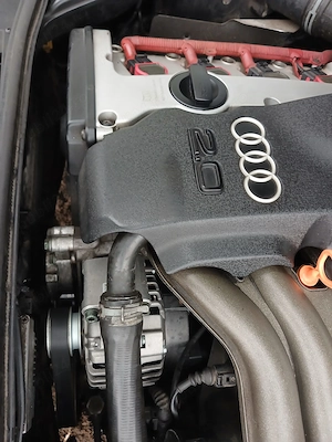 Vand Audi A4, B6,  2.0 benzina, intretinut multe piese schimbate recent noi - imagine 5
