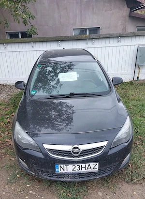 Opel astra J 2.0 Automat cu Motor Defect  - imagine 2